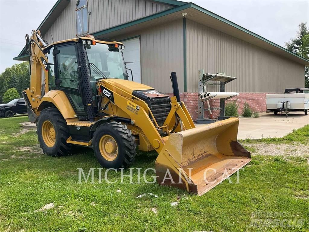 CAT 420F2 APR Kotrórakodók
