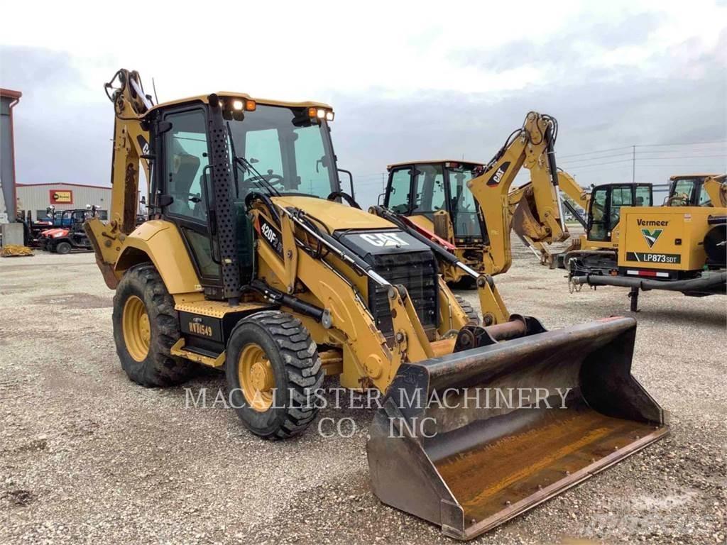 CAT 420F2IT Kotrórakodók