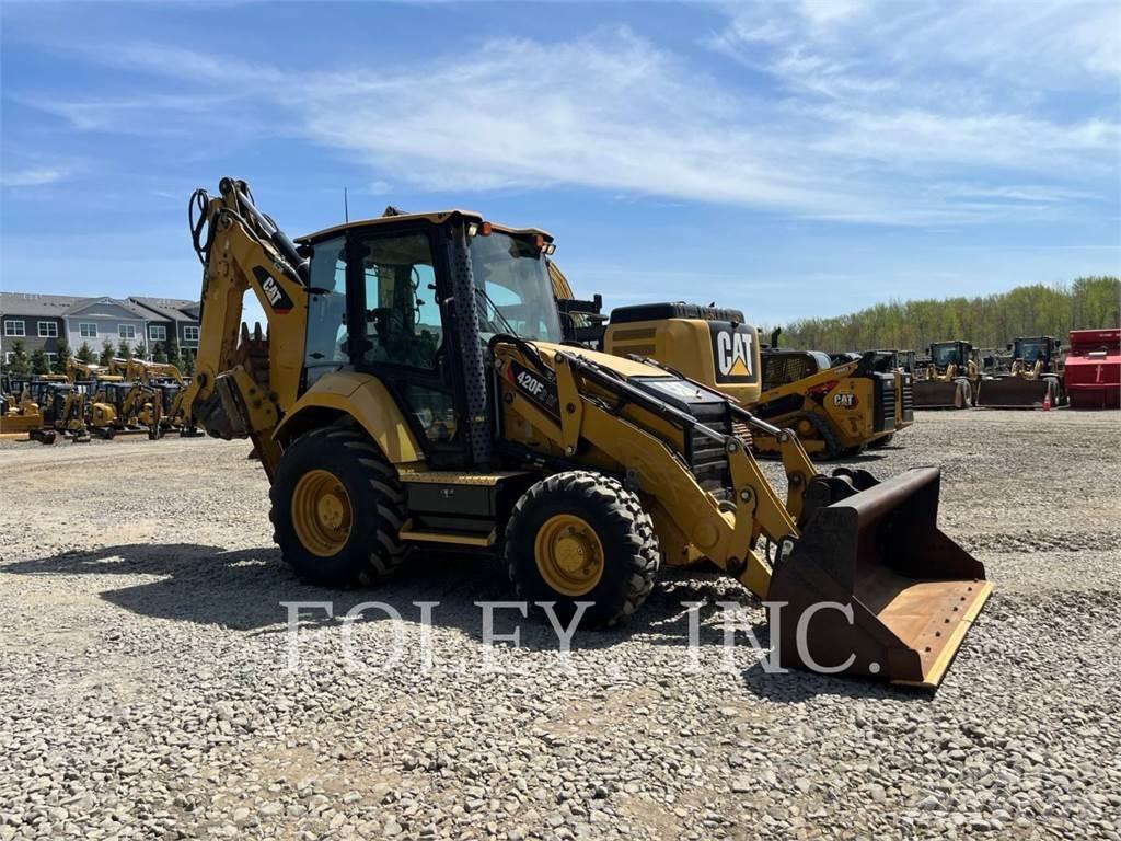 CAT 420F2IT Kotrórakodók