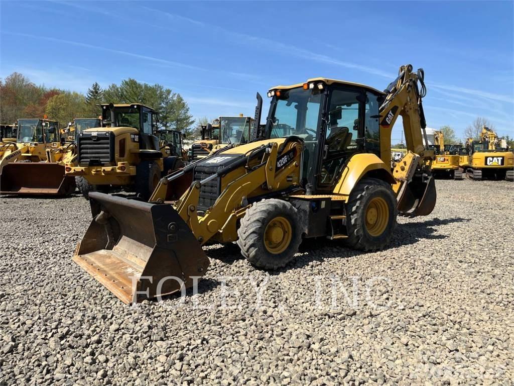 CAT 420F2IT Kotrórakodók