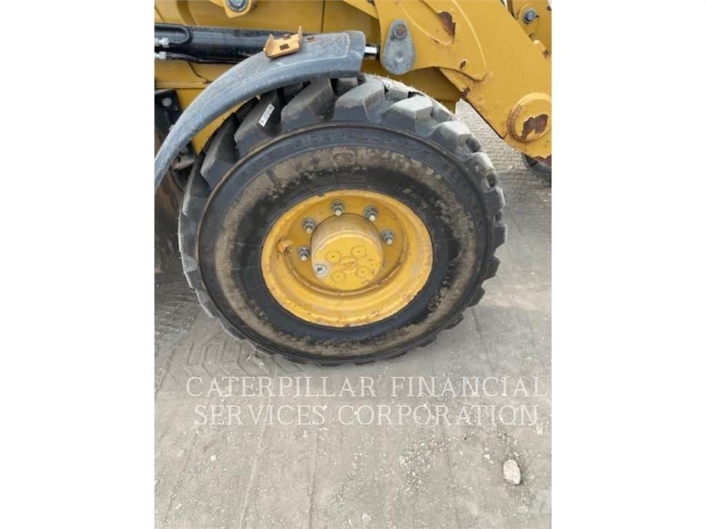 CAT 420F2IT Kotrórakodók
