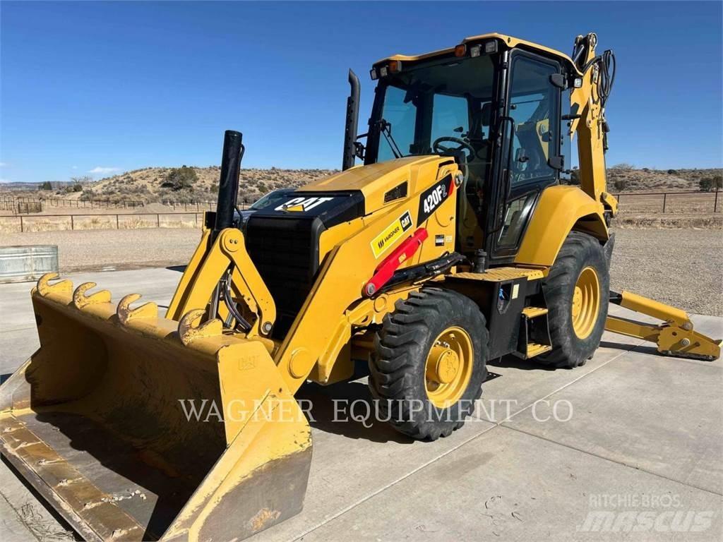 CAT 420F2ST Kotrórakodók