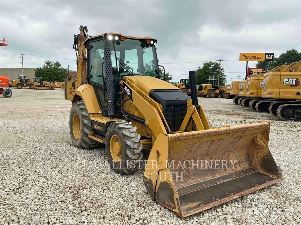 CAT 420F2ST Kotrórakodók
