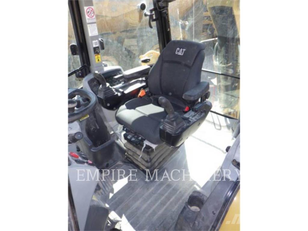 CAT 420XE4ECIP Kotrórakodók
