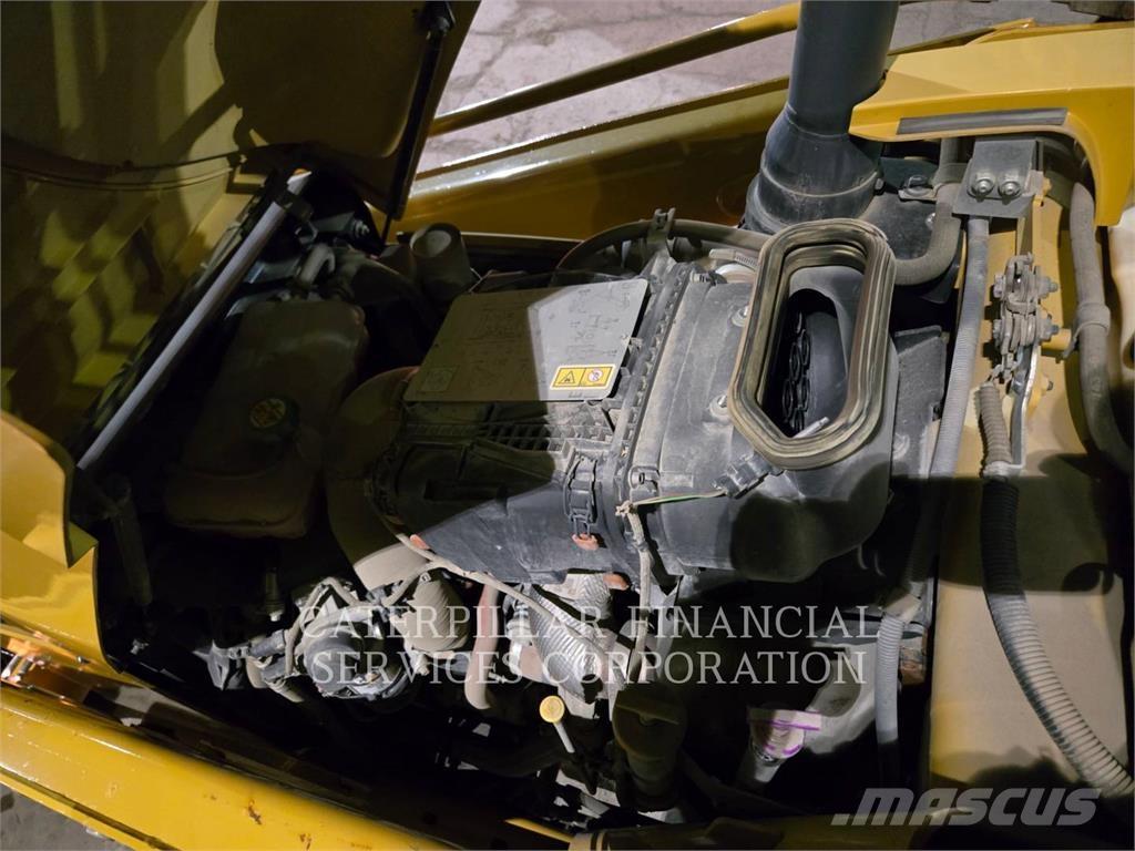 CAT 430 07A Kotrórakodók