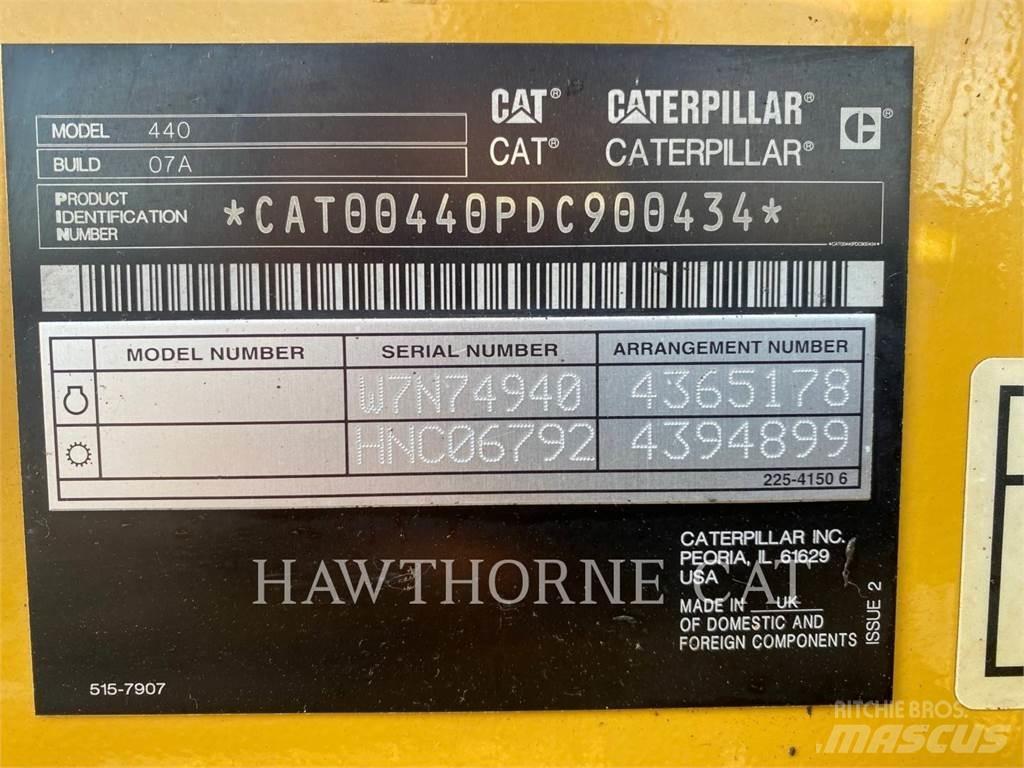 CAT 440 Kotrórakodók