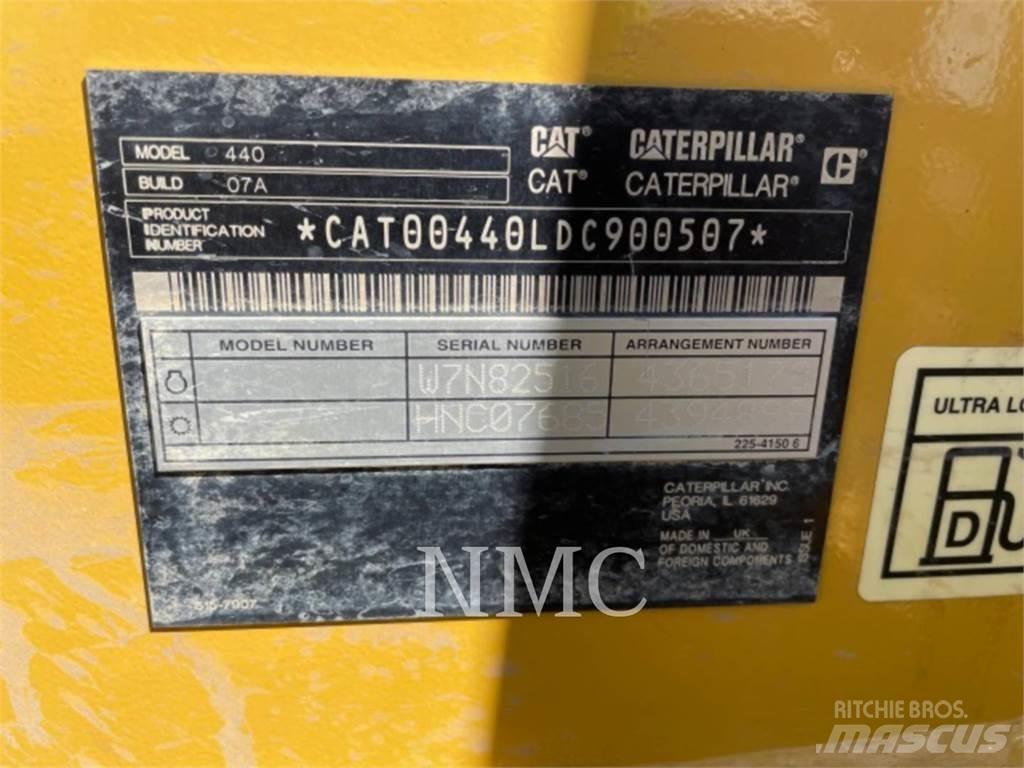 CAT 440 Kotrórakodók