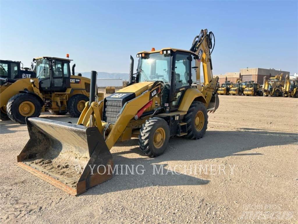 CAT 440 Kotrórakodók