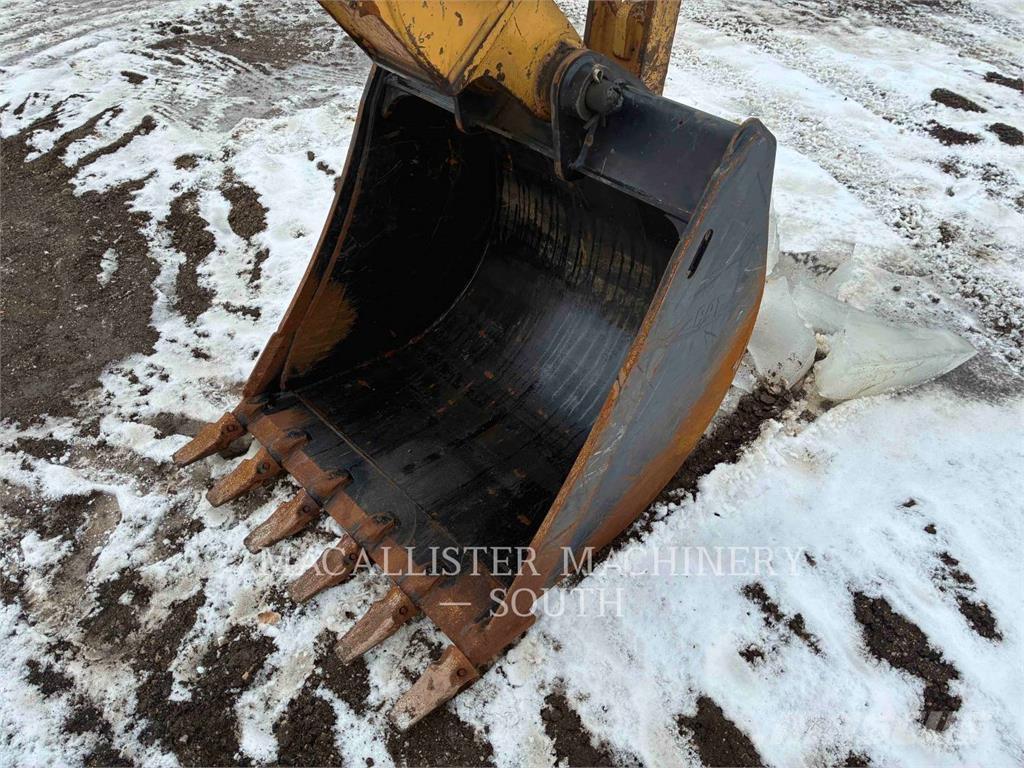 CAT 440 Kotrórakodók