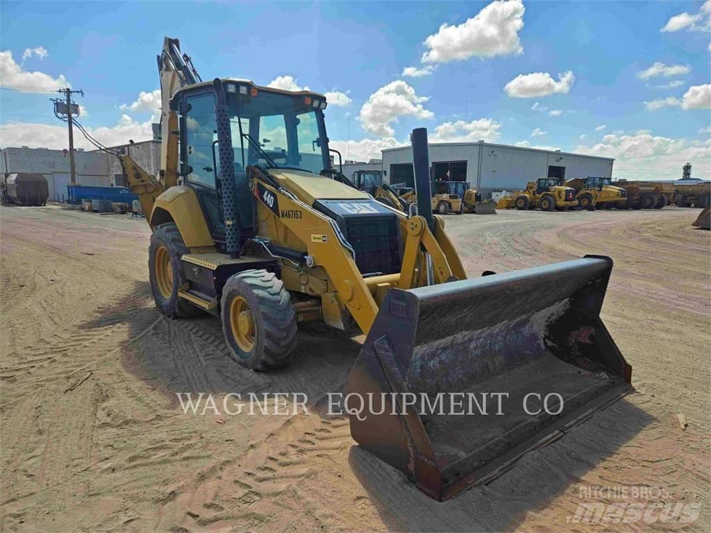 CAT 440 Kotrórakodók