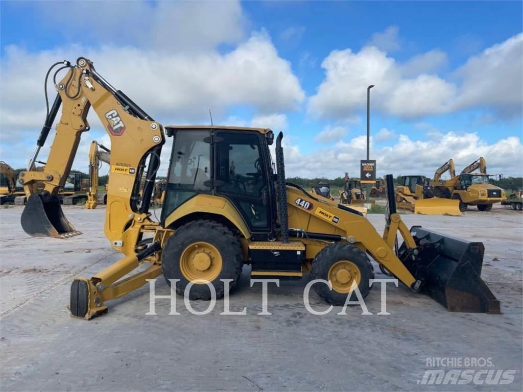 CAT 440 C4E Kotrórakodók
