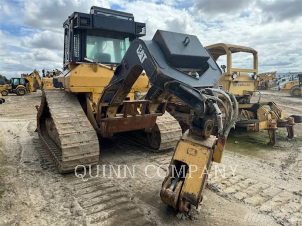 CAT 517 GR Vonszolók