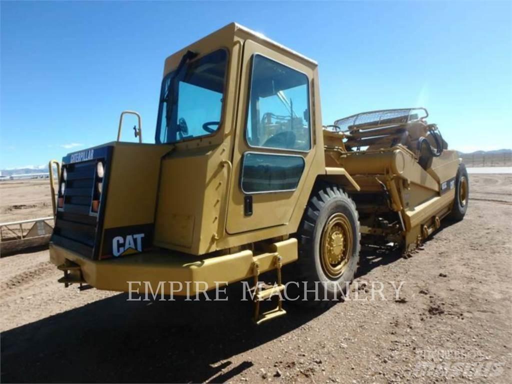 CAT 613C Földnyesők (szkréperek)