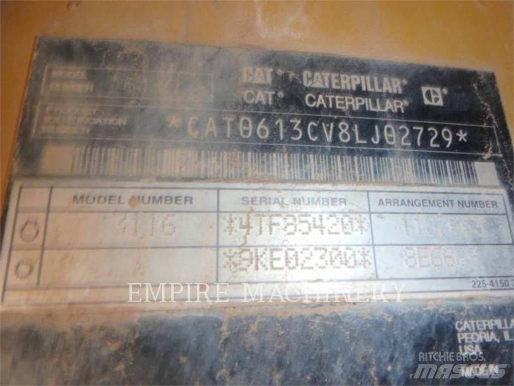 CAT 613C Földnyesők (szkréperek)