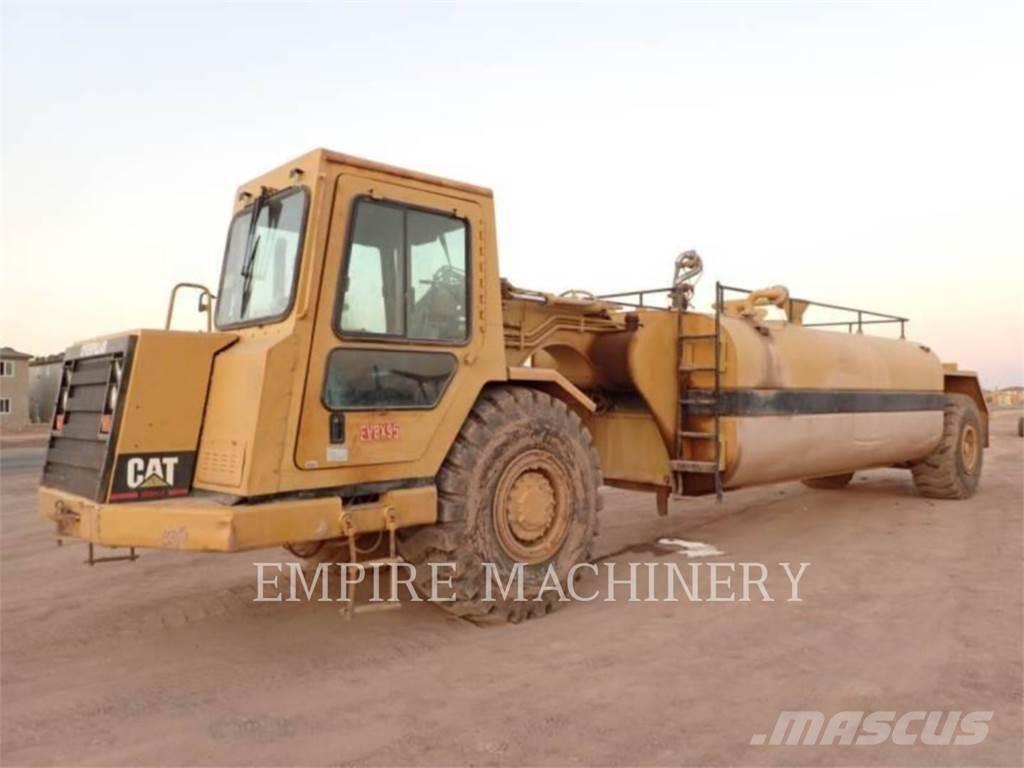 CAT 613C WW Vízszállító teherautók
