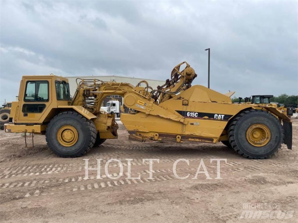 CAT 615CII Földnyesők (szkréperek)