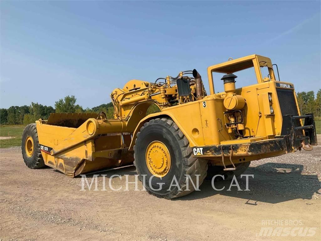 CAT 621 Földnyesők (szkréperek)