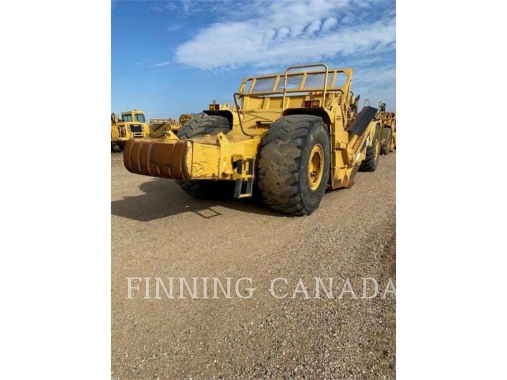 CAT 621G Földnyesők (szkréperek)