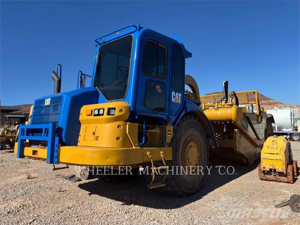 CAT 621K Földnyesők (szkréperek)