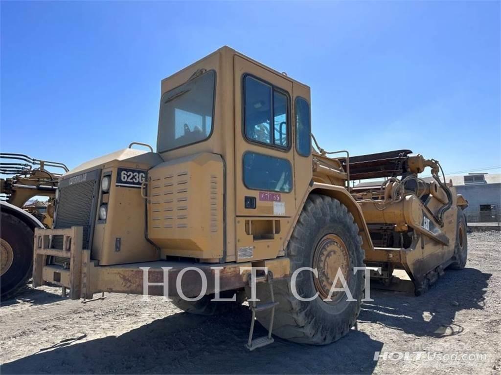 CAT 623G Földnyesők (szkréperek)