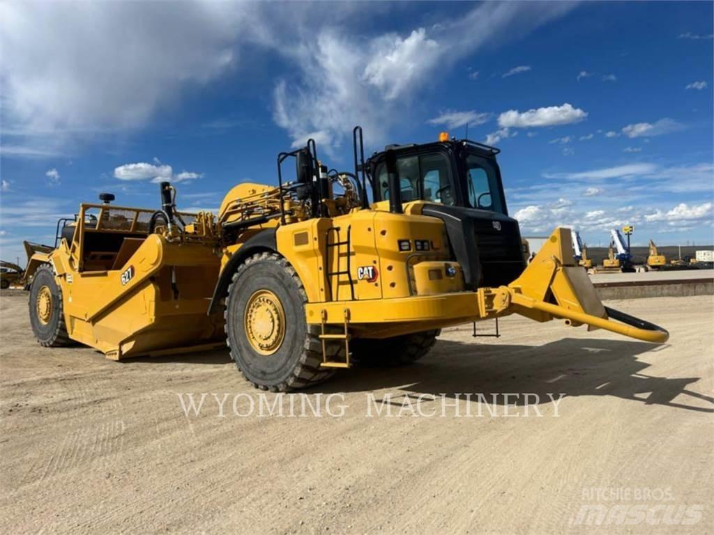 CAT 627 Földnyesők (szkréperek)