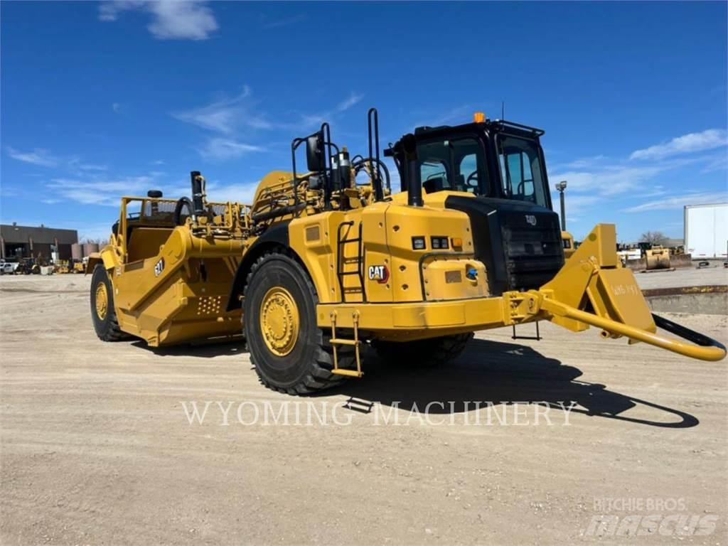 CAT 627 Földnyesők (szkréperek)