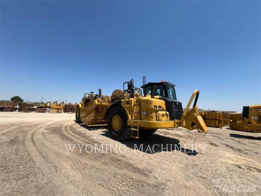 CAT 627 Földnyesők (szkréperek)