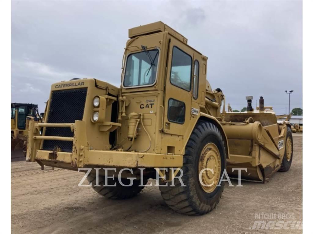 CAT 627 Földnyesők (szkréperek)