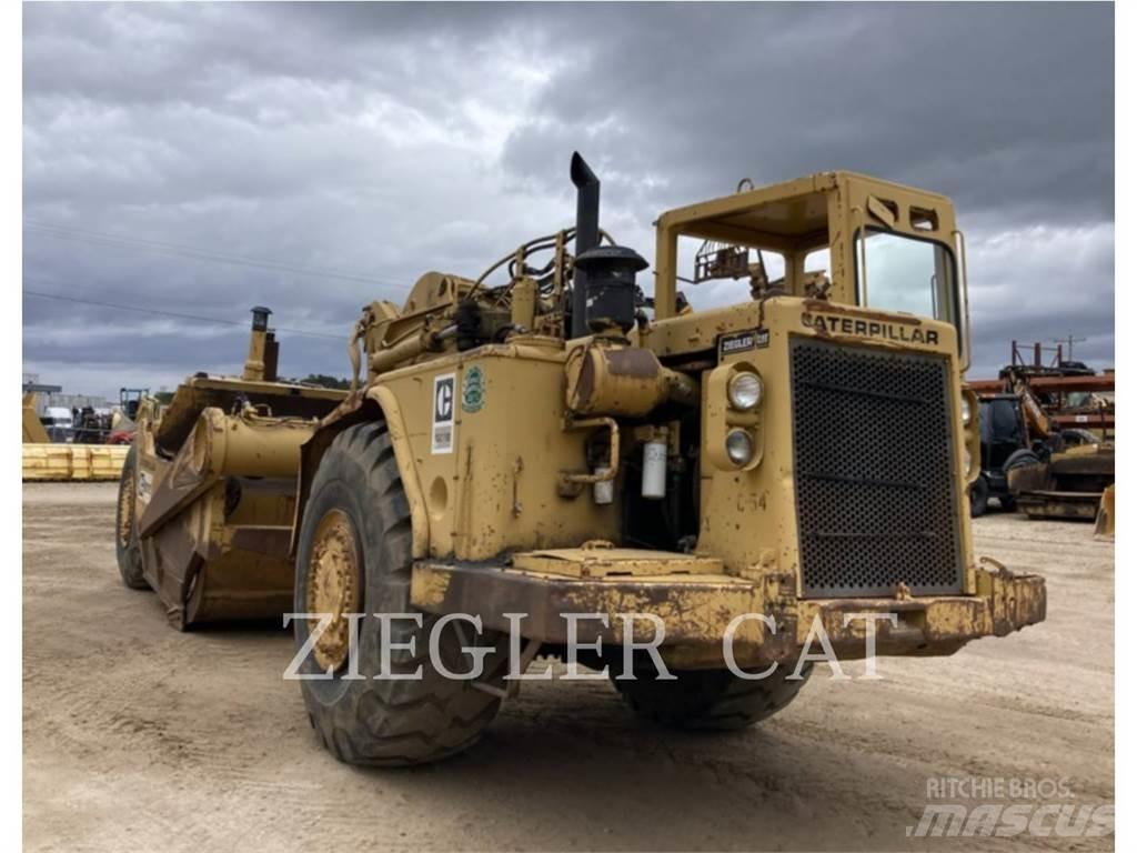 CAT 627 Földnyesők (szkréperek)