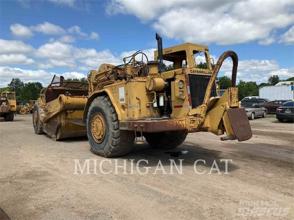 CAT 627B Földnyesők (szkréperek)