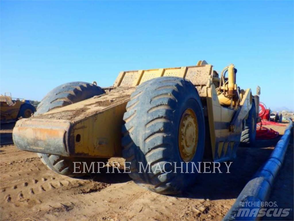 CAT 631D Földnyesők (szkréperek)