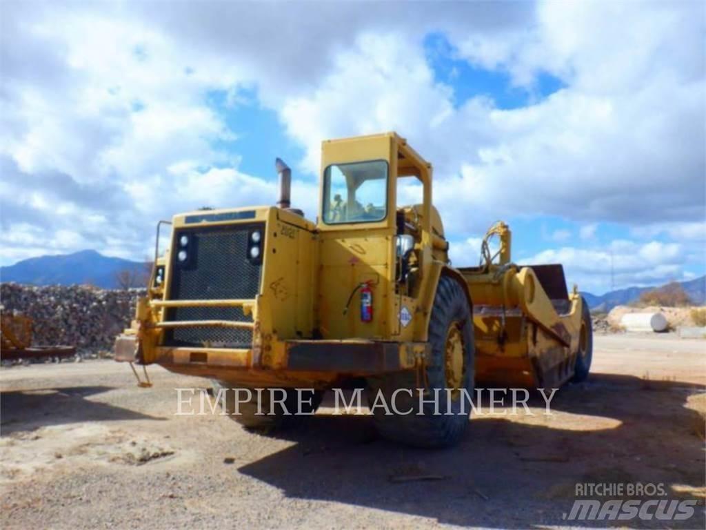CAT 631D Földnyesők (szkréperek)