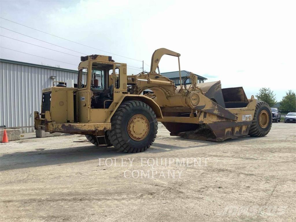 CAT 631D Földnyesők (szkréperek)