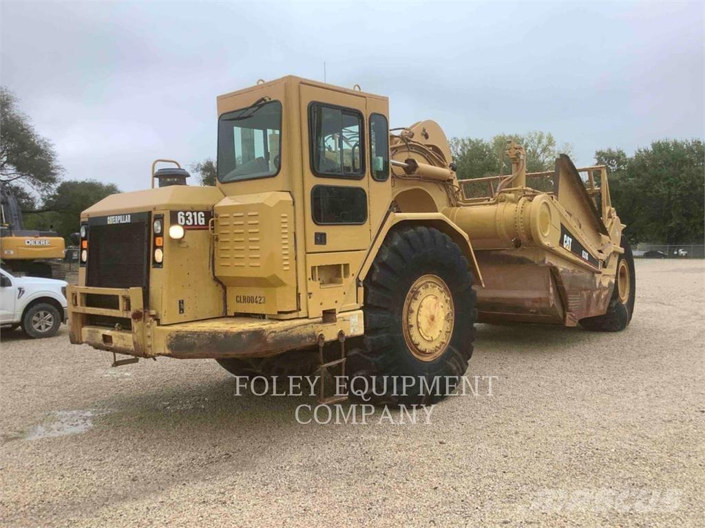 CAT 631G Földnyesők (szkréperek)