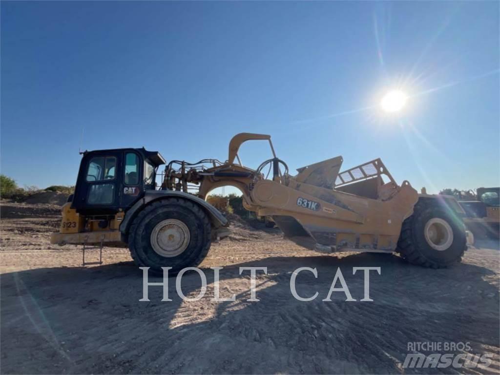 CAT 631K Földnyesők (szkréperek)