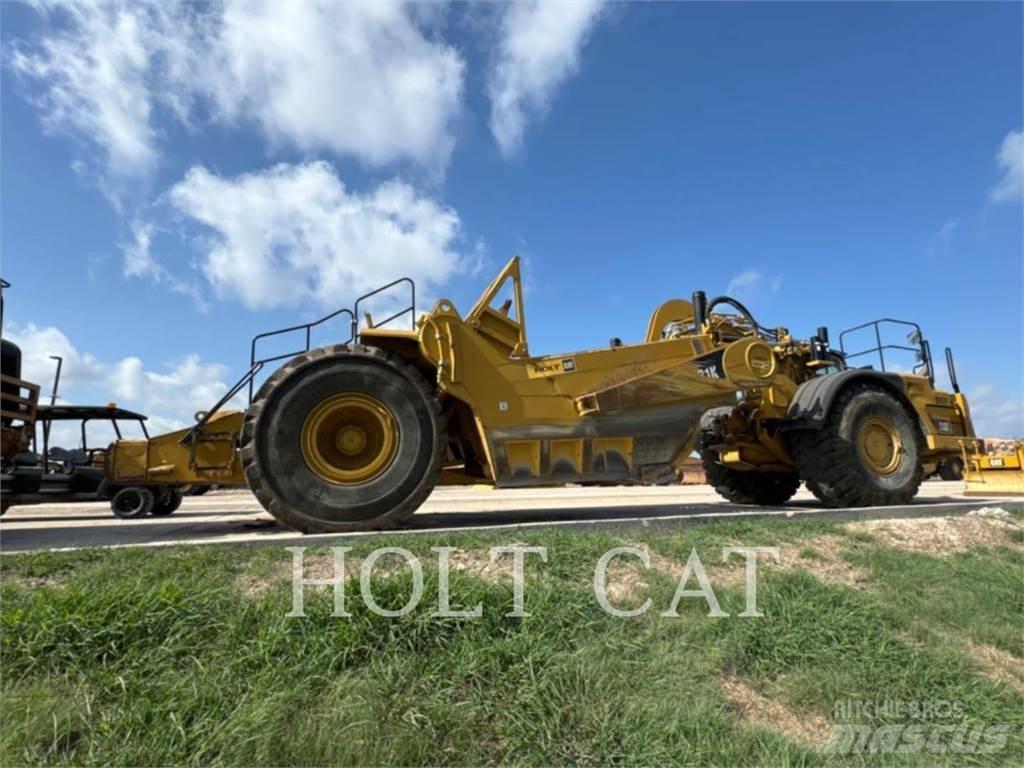 CAT 631K Földnyesők (szkréperek)