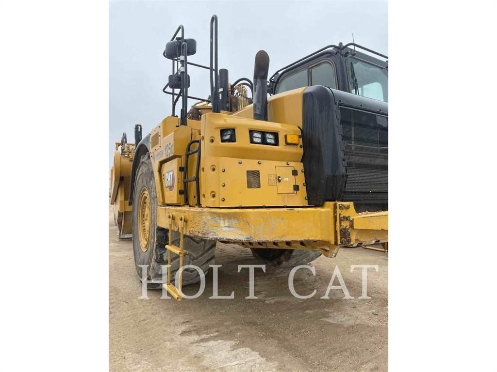 CAT 631K Földnyesők (szkréperek)