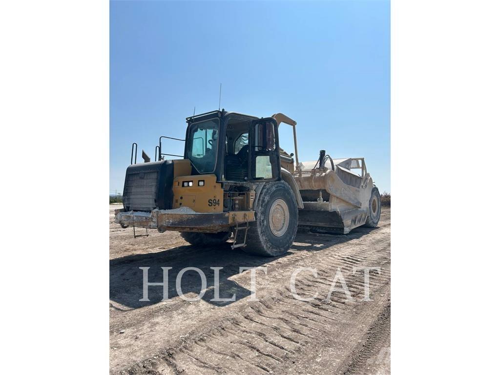 CAT 631K Földnyesők (szkréperek)