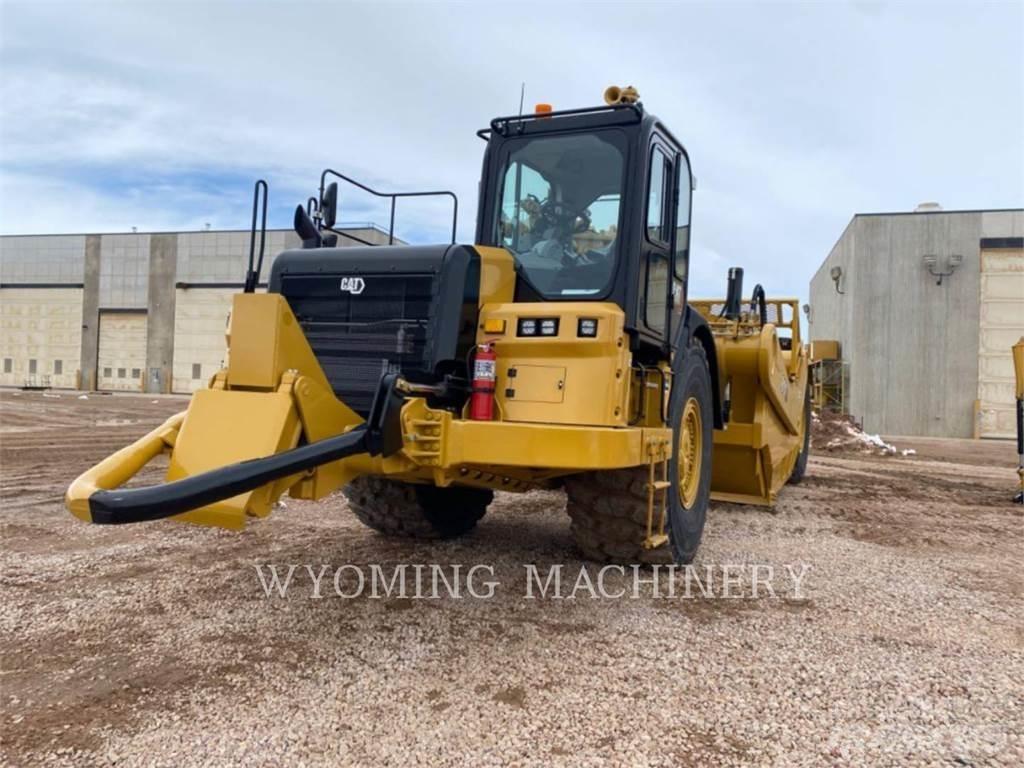 CAT 637 Földnyesők (szkréperek)