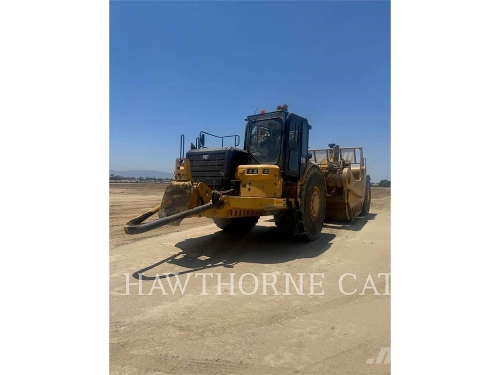 CAT 657 Földnyesők (szkréperek)