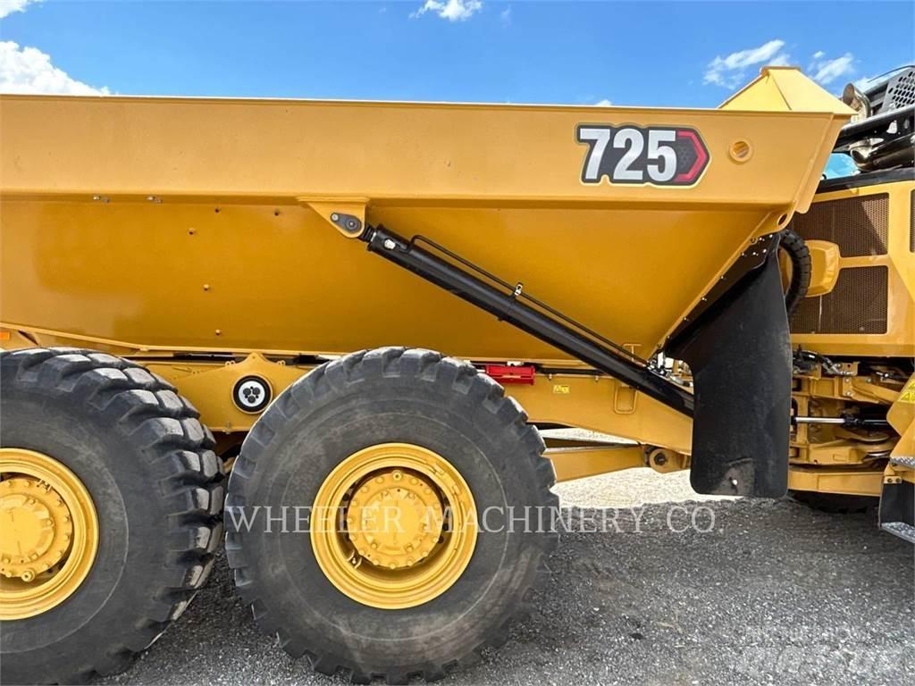 CAT 725 Csuklósdömperek