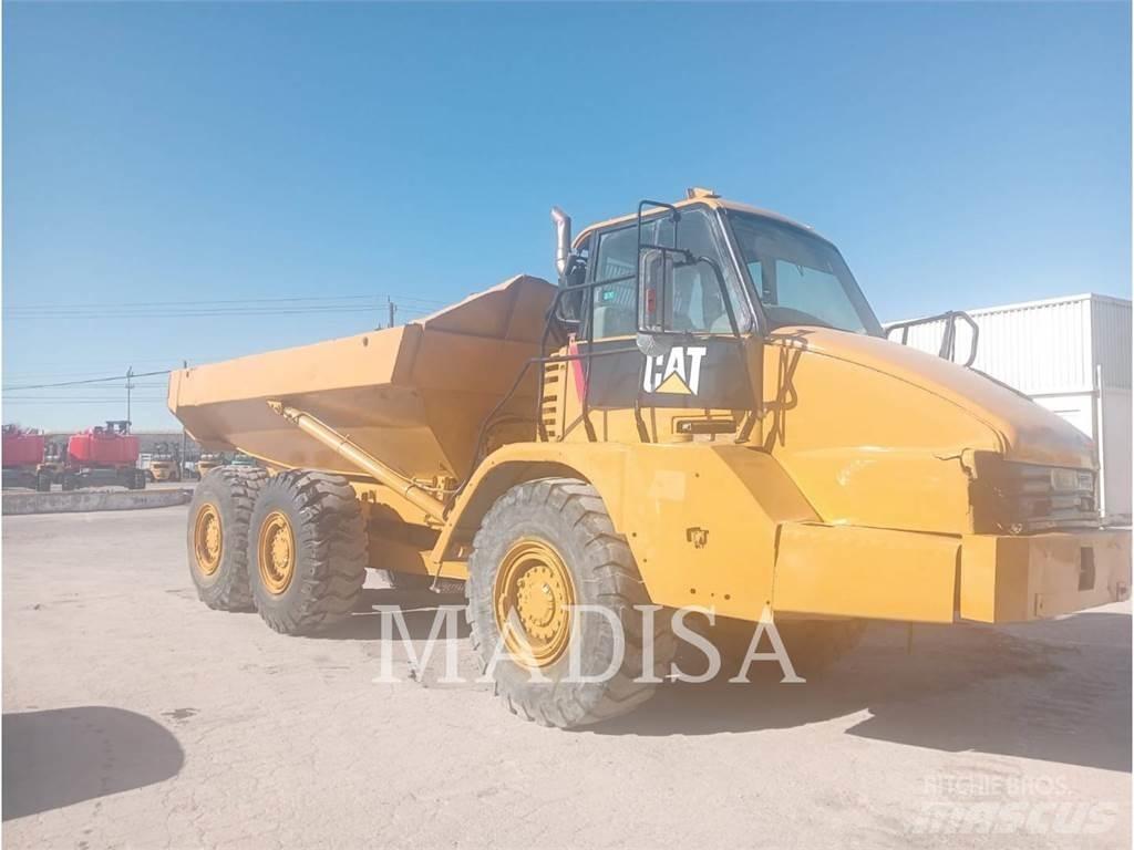 CAT 725 Csuklósdömperek