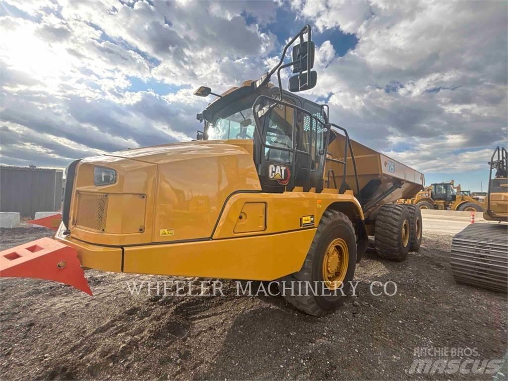 CAT 725 Csuklósdömperek