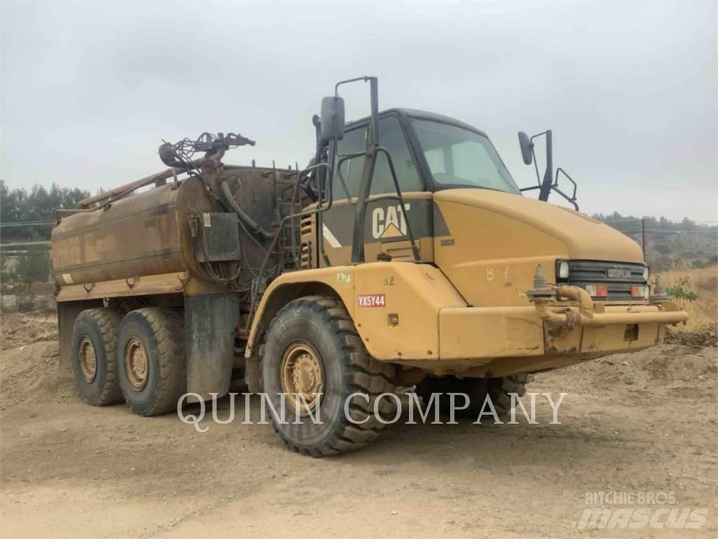 CAT 725 Csuklósdömperek