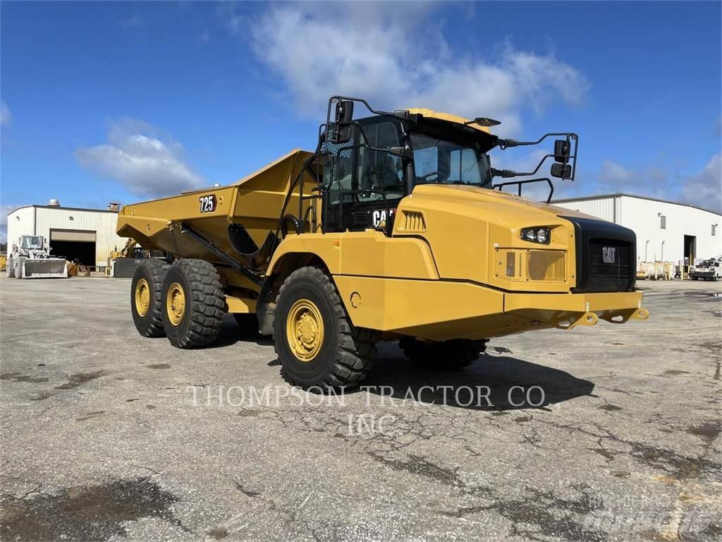 CAT 725 Csuklósdömperek