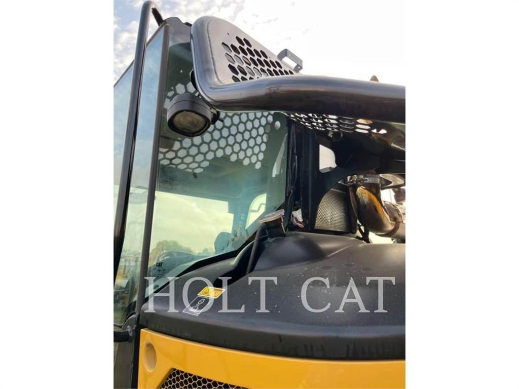 CAT 725 Csuklósdömperek