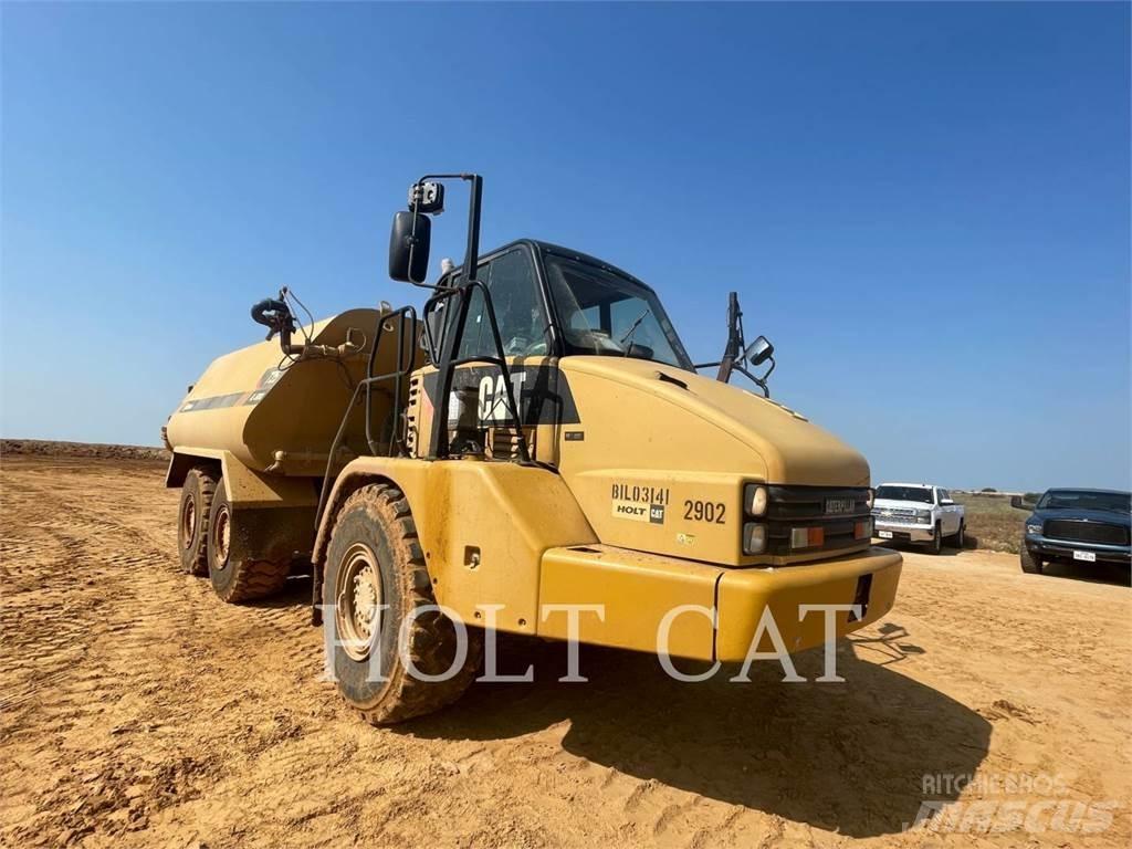 CAT 725 Csuklósdömperek