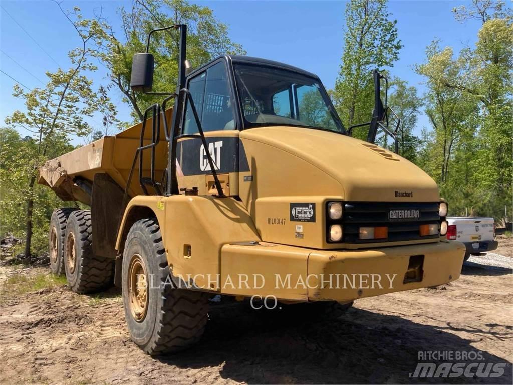 CAT 725 Csuklósdömperek