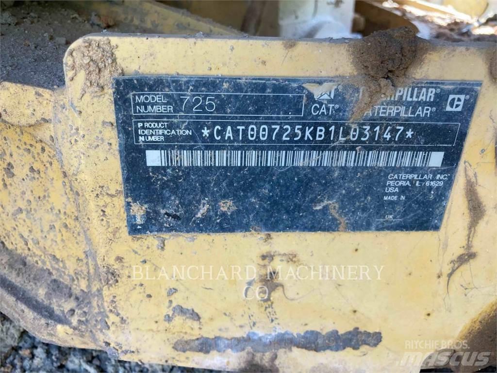 CAT 725 Csuklósdömperek