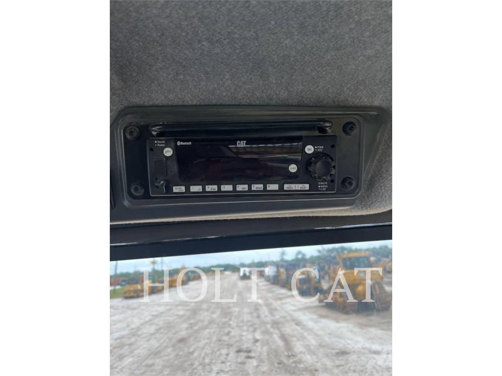 CAT 725 Csuklósdömperek